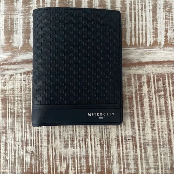 New METROCITY Men's wallet - Picture 1 of 10